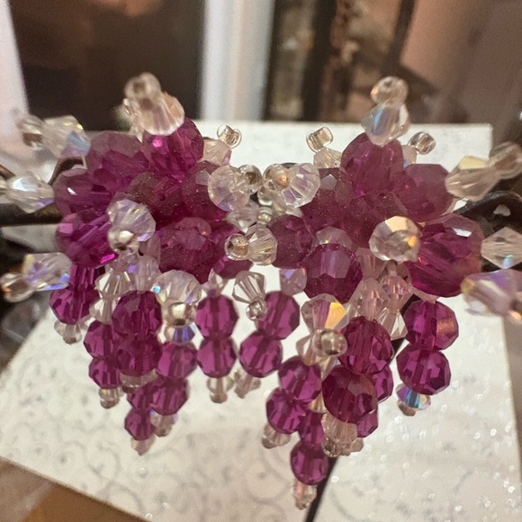 Vintage Raspberry Crystal & Clear Cluster Beauty Sm drop New Earring - Picture 9 of 12